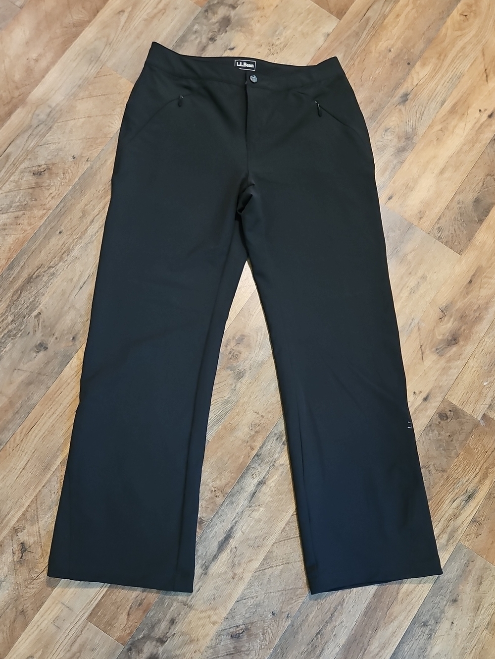👖L.L. Bean Black Stretch Straight Leg Pants